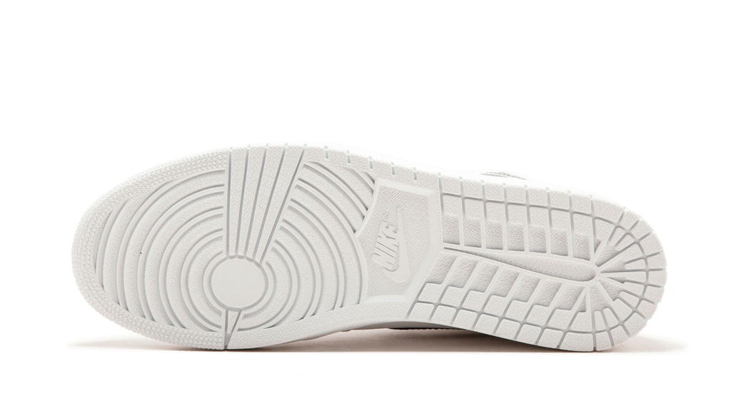 Air Jordan 1 Retro High OG Premium Essentials - Classic High-Top Sneaker