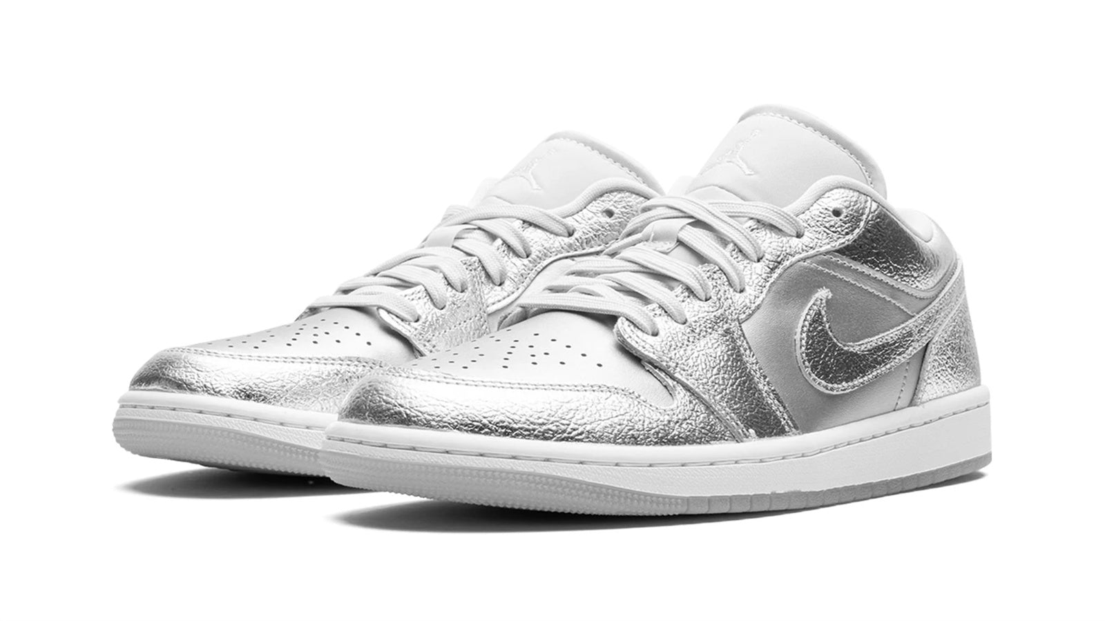Air Jordan 1 Low SE Women's Metallic Silver - Cracked Leather Design