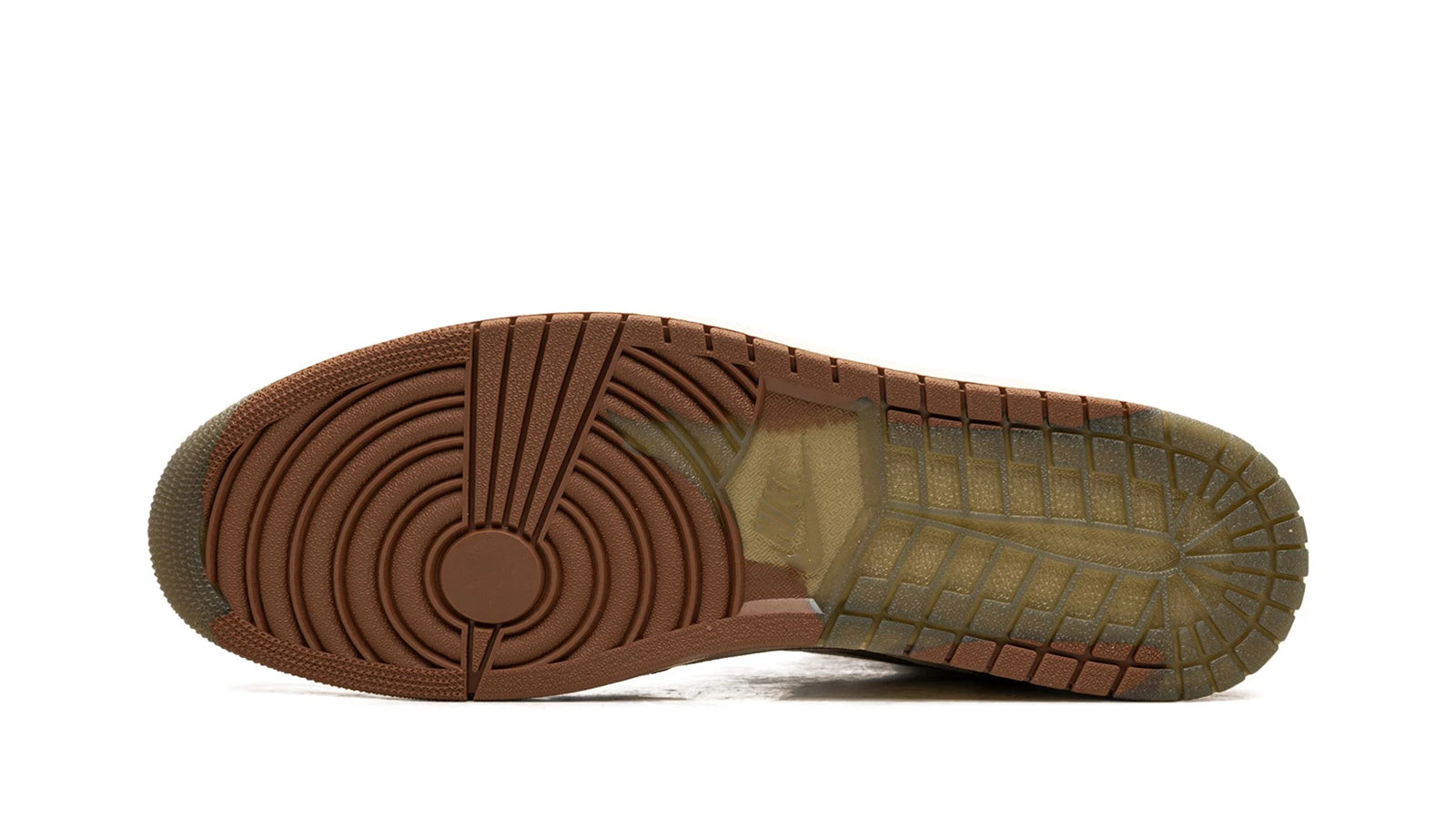 Air Jordan 1 Retro High Element Gore-Tex "Legend Sand" Waterproof Sneaker