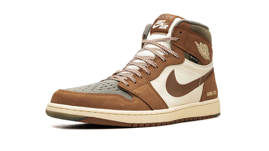 Air Jordan 1 Retro High Element Gore-Tex "Legend Sand" Waterproof Sneaker