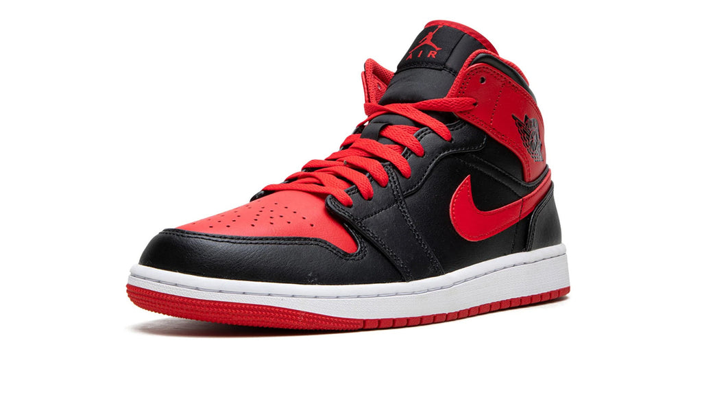 Air Jordan 1 Mid Alternate Bred - Fire Red & Black Leather