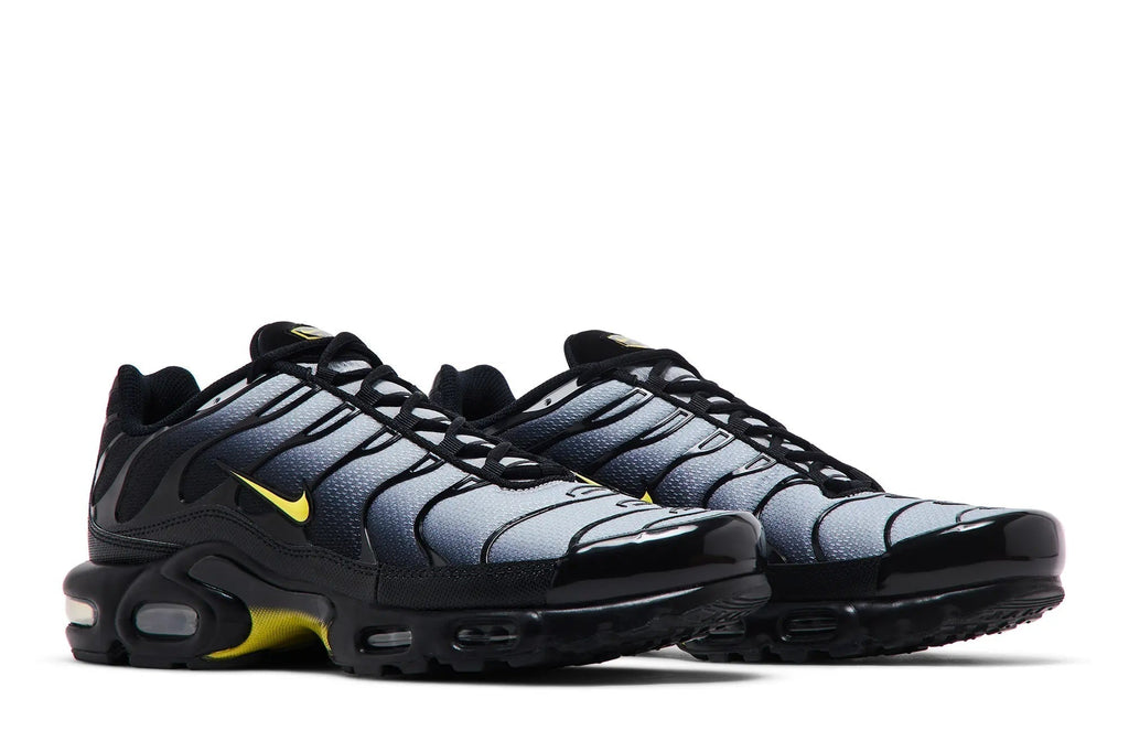 Air Max Plus Wolf Grey Opti Yellow - Bold Classic Sneaker