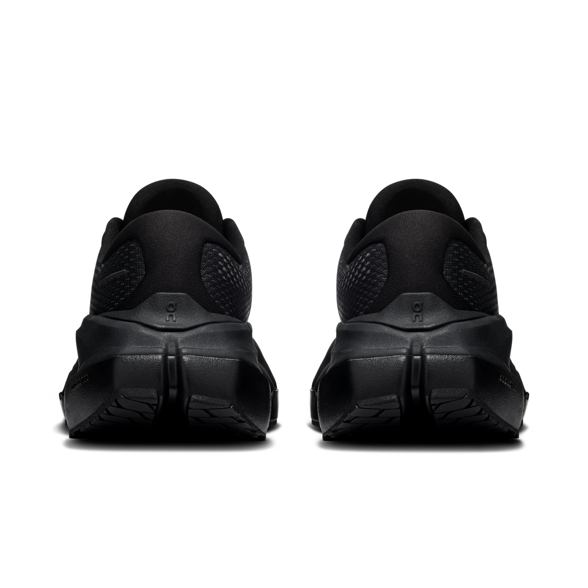 ON Women's Cloudrunner 3 Max - Black Black