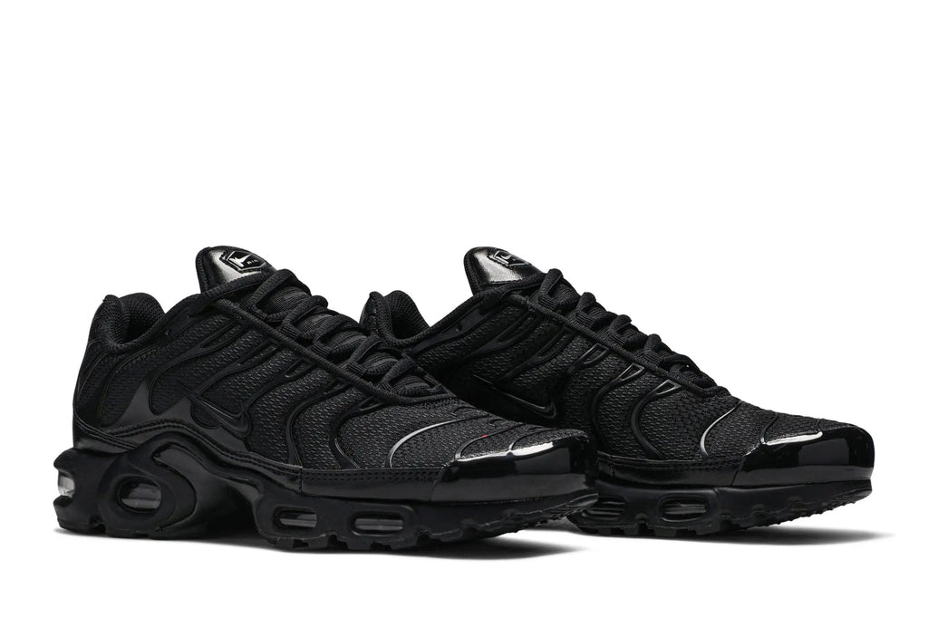 Nike Air Max Plus Triple Black - Classic Hybrid Sneaker with Tuned Air Technology