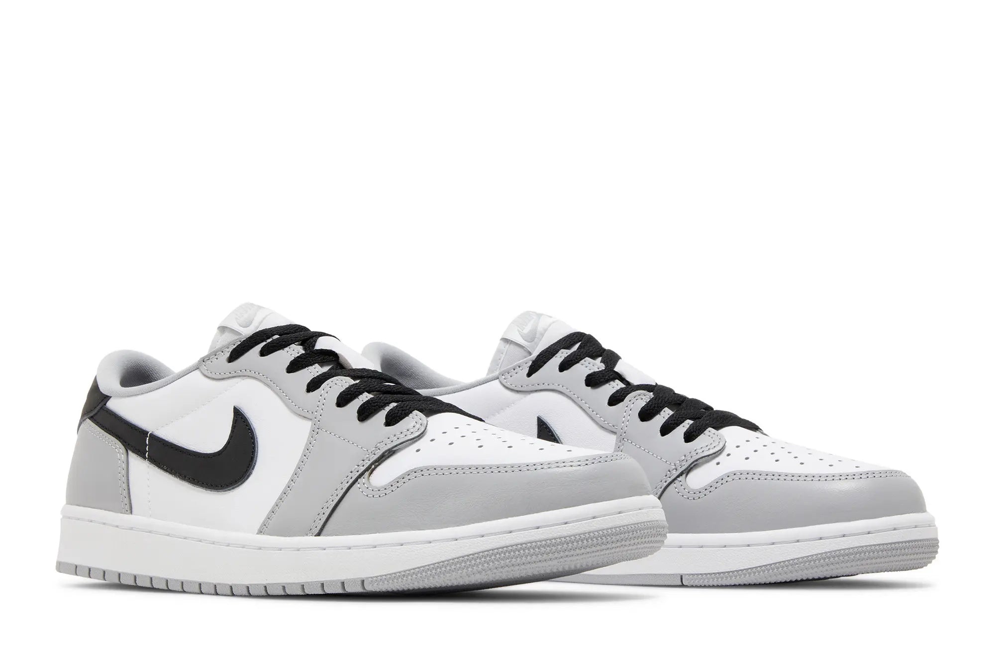 Jordan 1 Retro Low OG 'Barons' - White/Black/Wolf Grey Vintage Baseball Edition