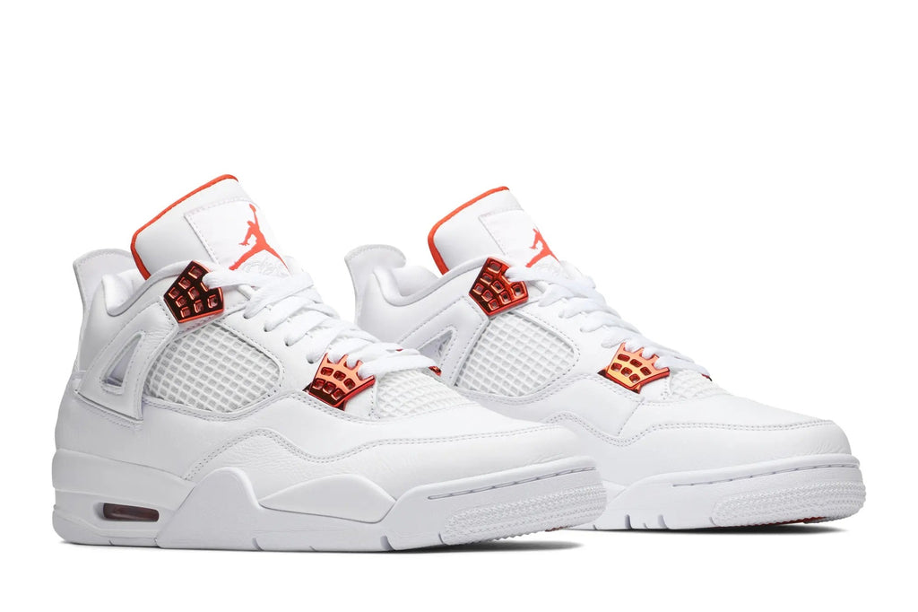 Jordan 4 Retro 'Metallic Orange' - Classic Basketball Sneaker with Metallic Accents