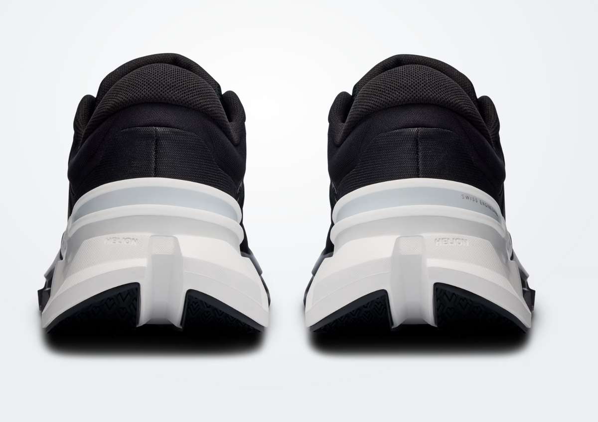 ON Men's Cloudflyer 5 - Black White