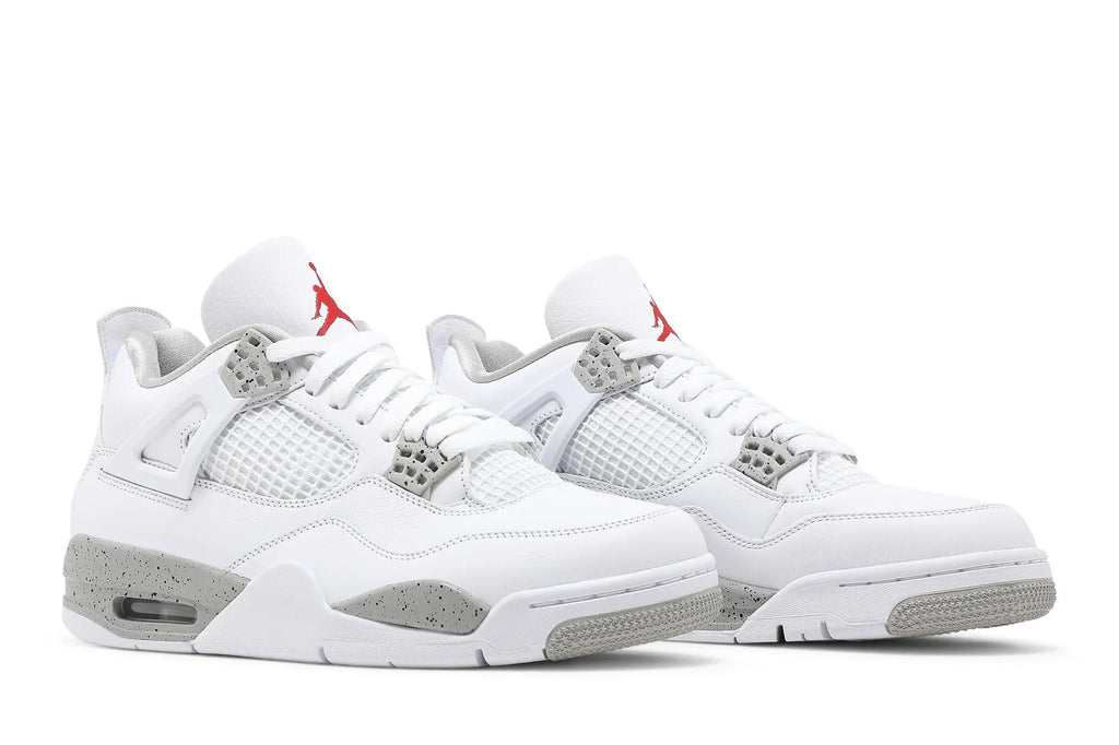 Air Jordan 4 Retro 'White Oreo' - Classic 1999 Design Reimagined