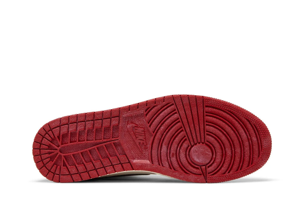 Jordan 1 Retro High OG Chicago Lost & Found - Vintage Red & Black Icon