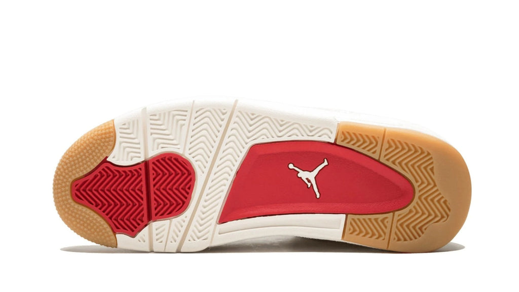 Air Jordan 4 Retro Levi's NRG White Denim - Limited Edition Collaboration