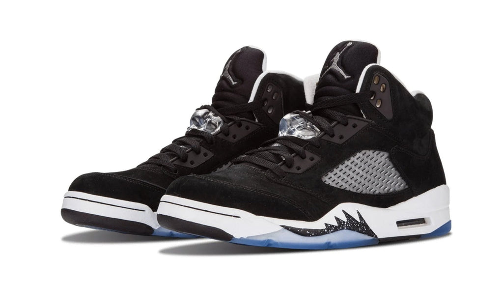 Air Jordan 5 Retro "Oreo" - Black Nubuck with White Shark Teeth