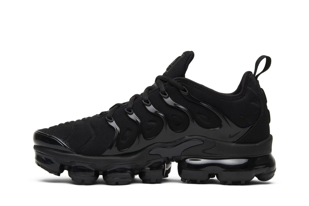 Nike Air VaporMax Plus Triple Black - Hybrid Cushioning Sneaker