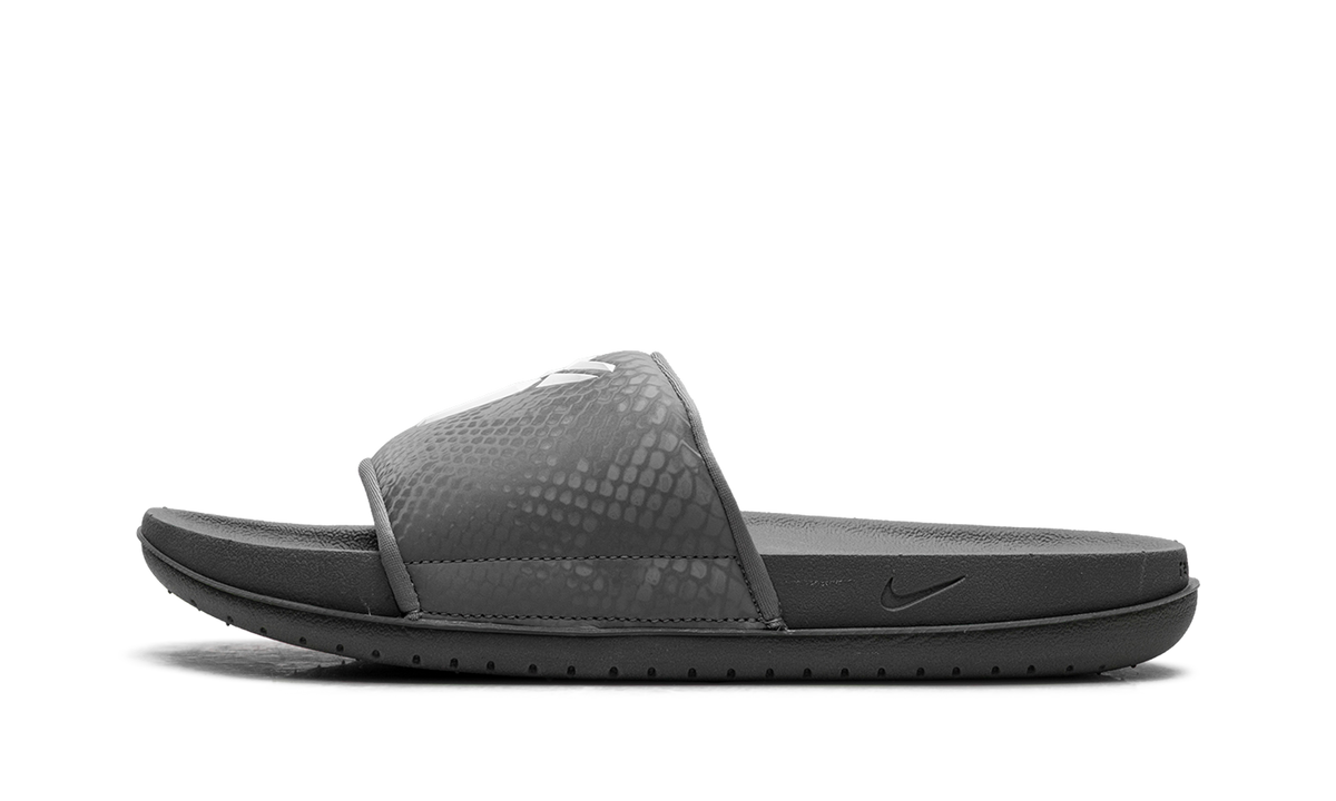 Nike Kobe Offcourt Slide "Cool Grey" IF2870 002